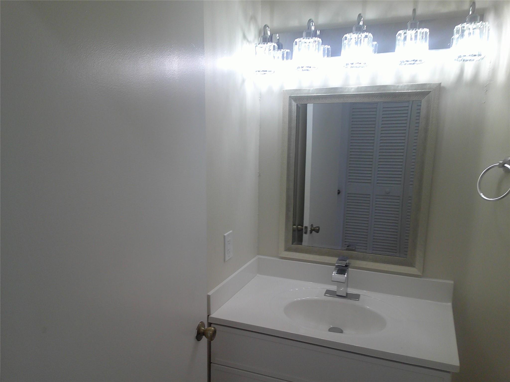 Chapel Trail II 112-16 B - Residential Lease