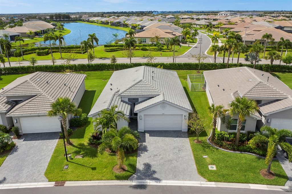 Photo of 11657 SW Hawkins Terrace, Port Saint Lucie, FL 34987 (MLS # R10786481)