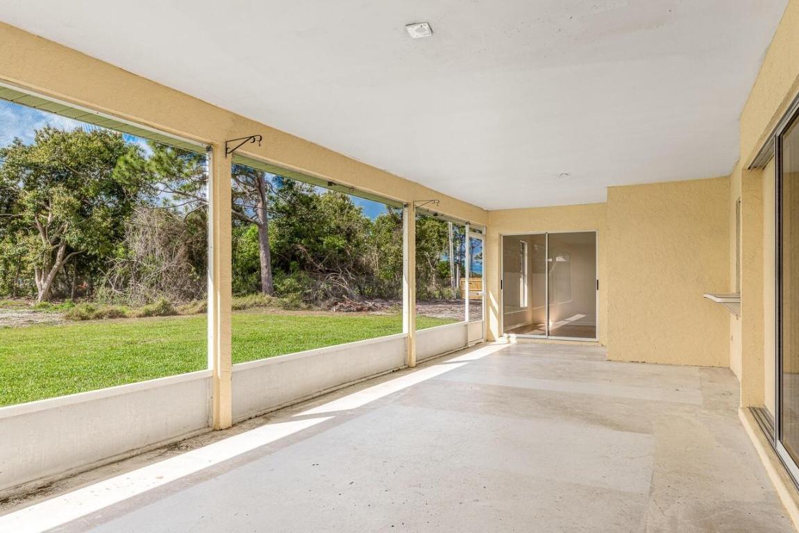 PORT ST LUCIE SECTION 33 - Residential