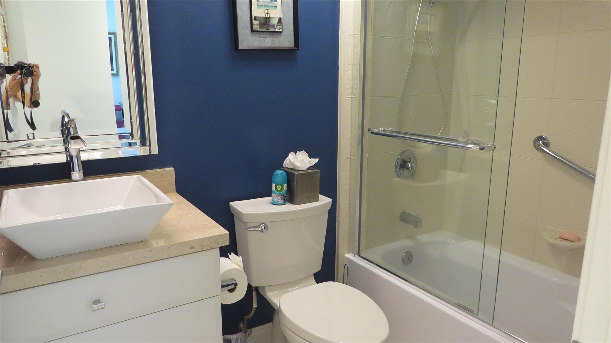 The Pointe Pompano Beach - Residential Lease