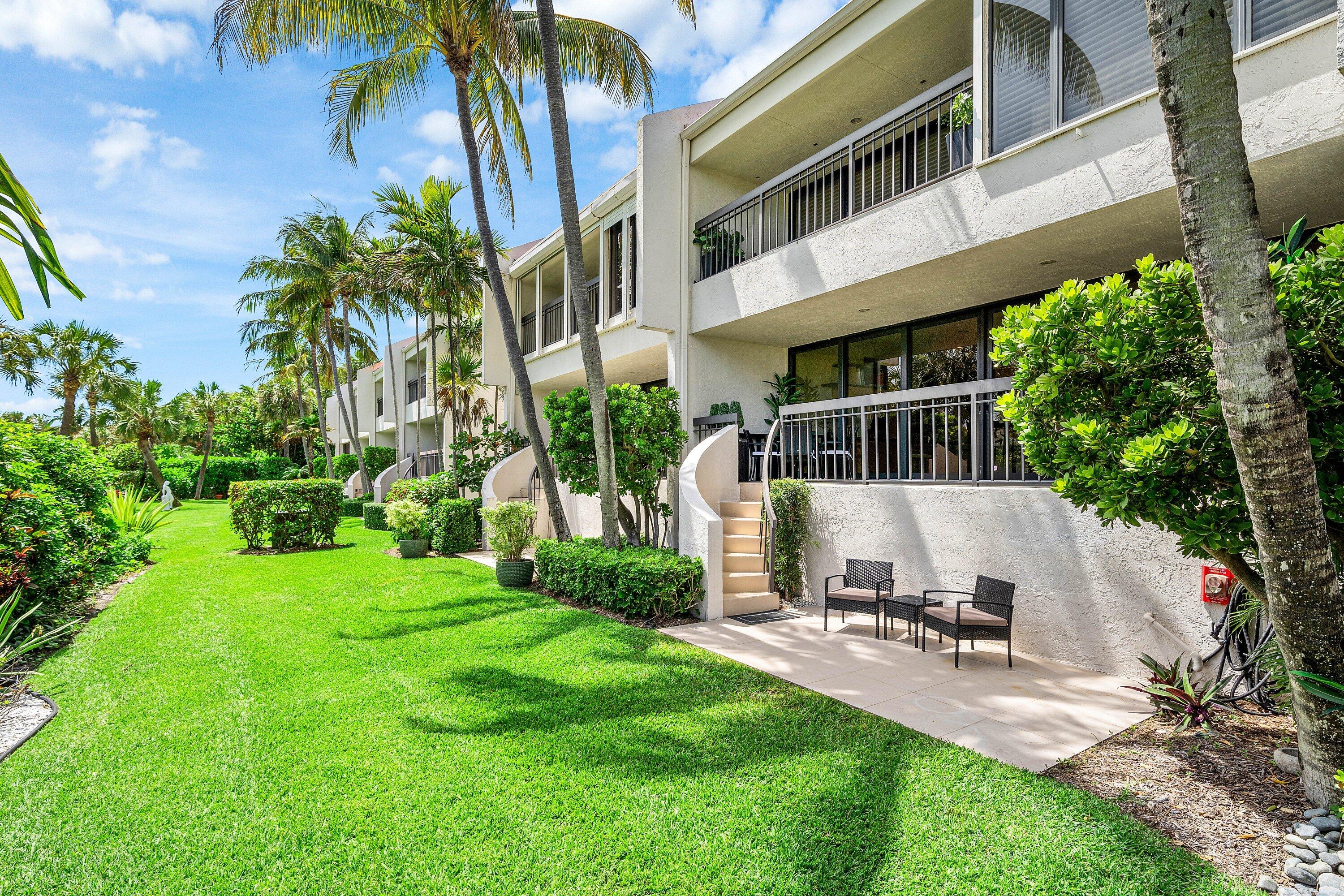 TRES VIDAS OF PALM BEACH - Residential Lease