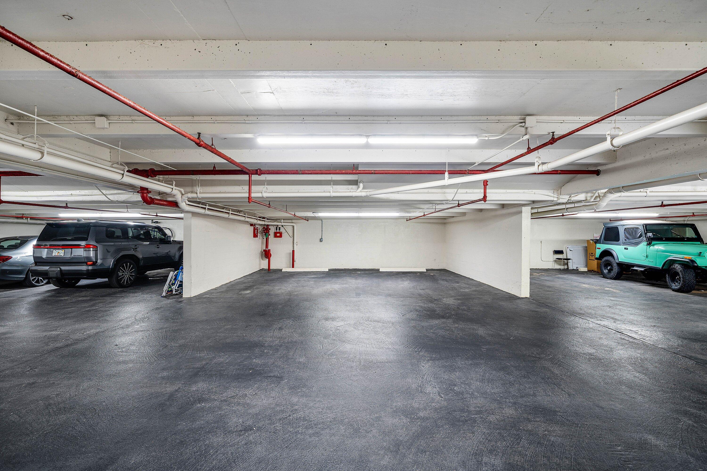 TRES VIDAS OF PALM BEACH - Residential Lease