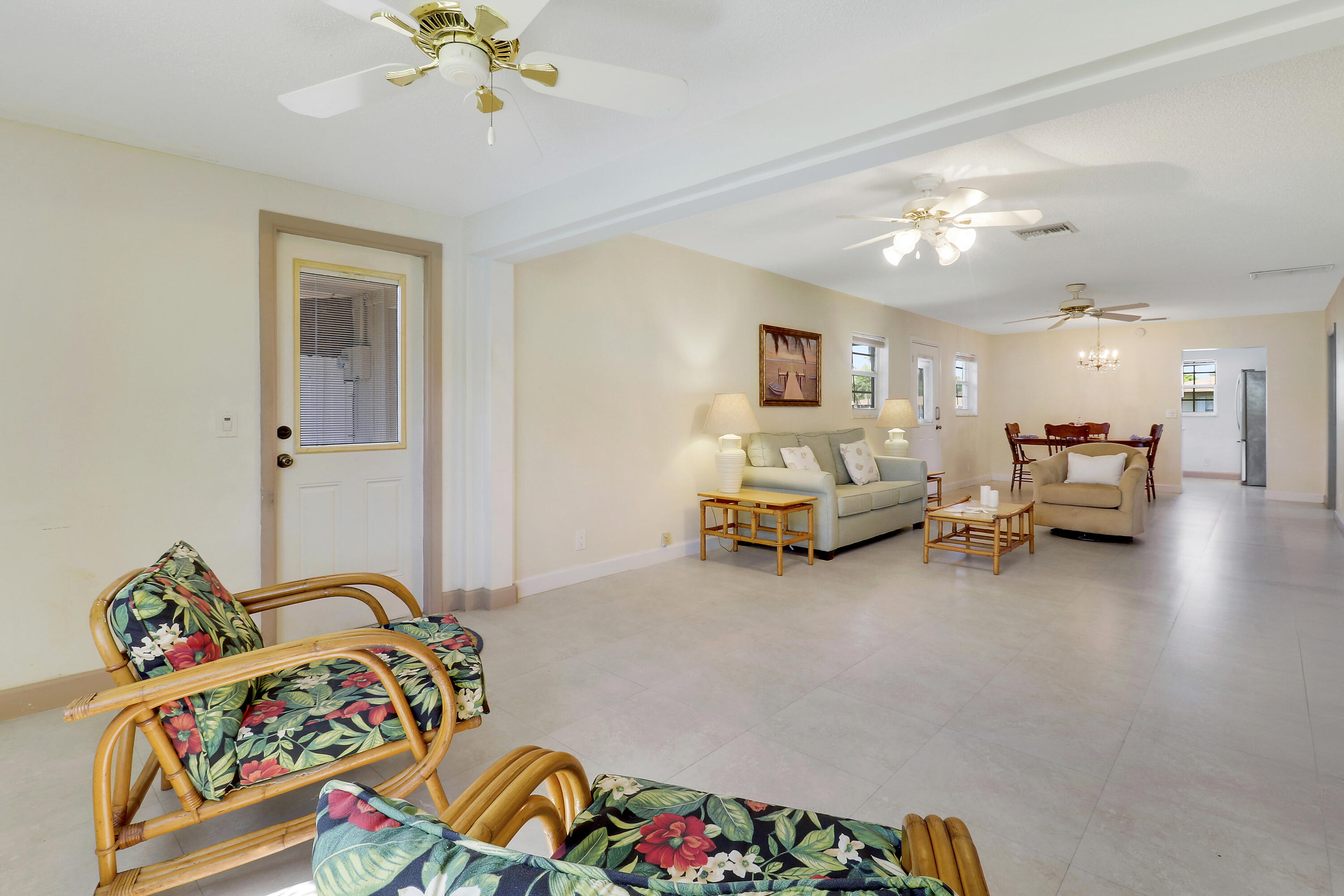 COUNTRY MANORS CONDO - Residential