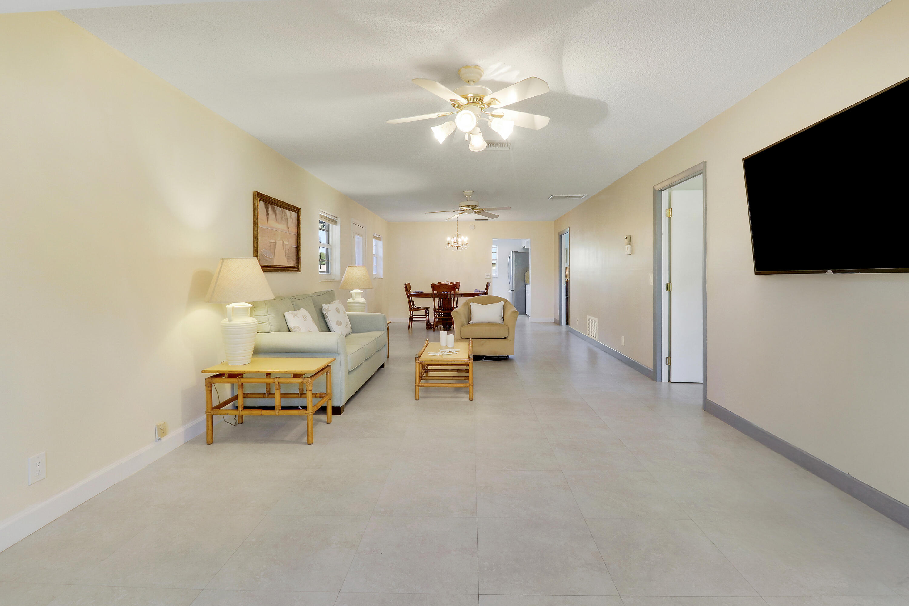 COUNTRY MANORS CONDO - Residential