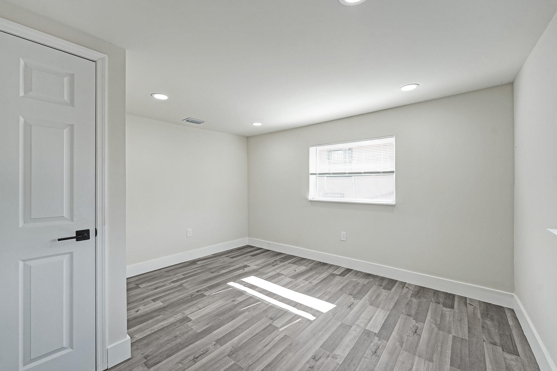 GRIFFIN GARDENS PL - Residential Lease