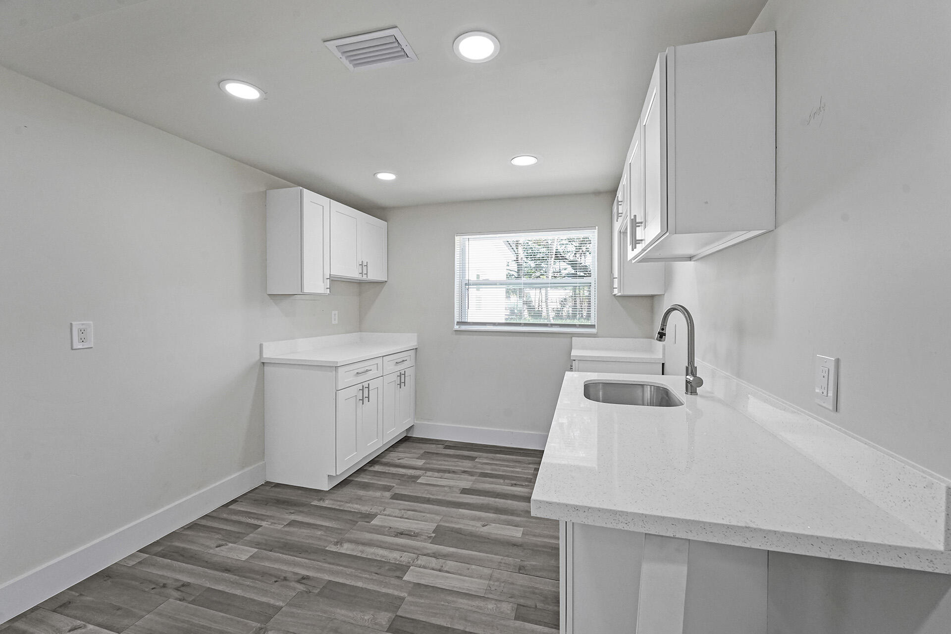 GRIFFIN GARDENS PL - Residential Lease