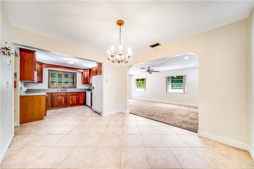 Oak Lane 70-20 B - Residential