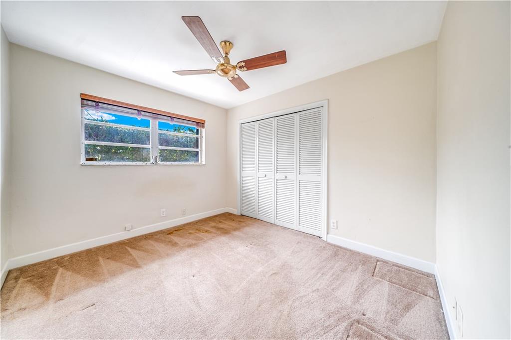 Oak Lane 70-20 B - Residential