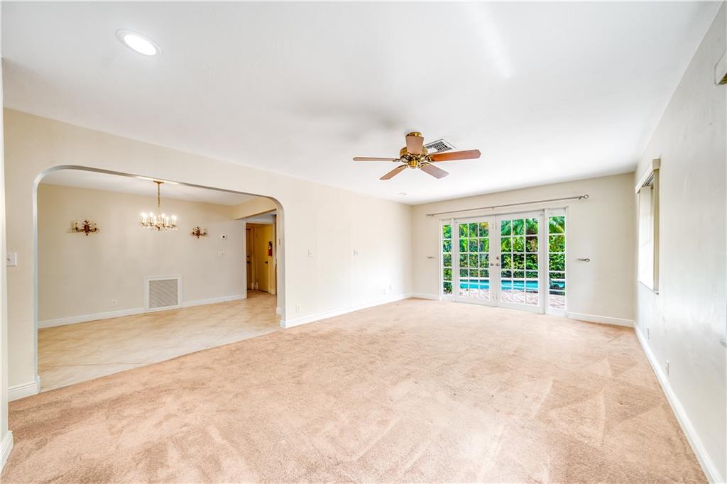 Oak Lane 70-20 B - Residential