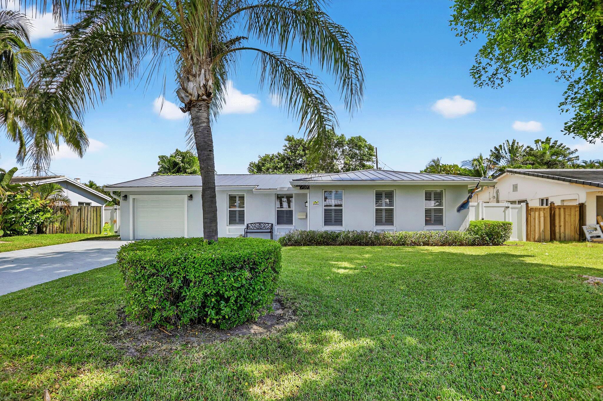 2651 NE 51st Court