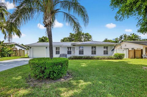 2651 NE 51st Court Lighthouse Point FL 33064