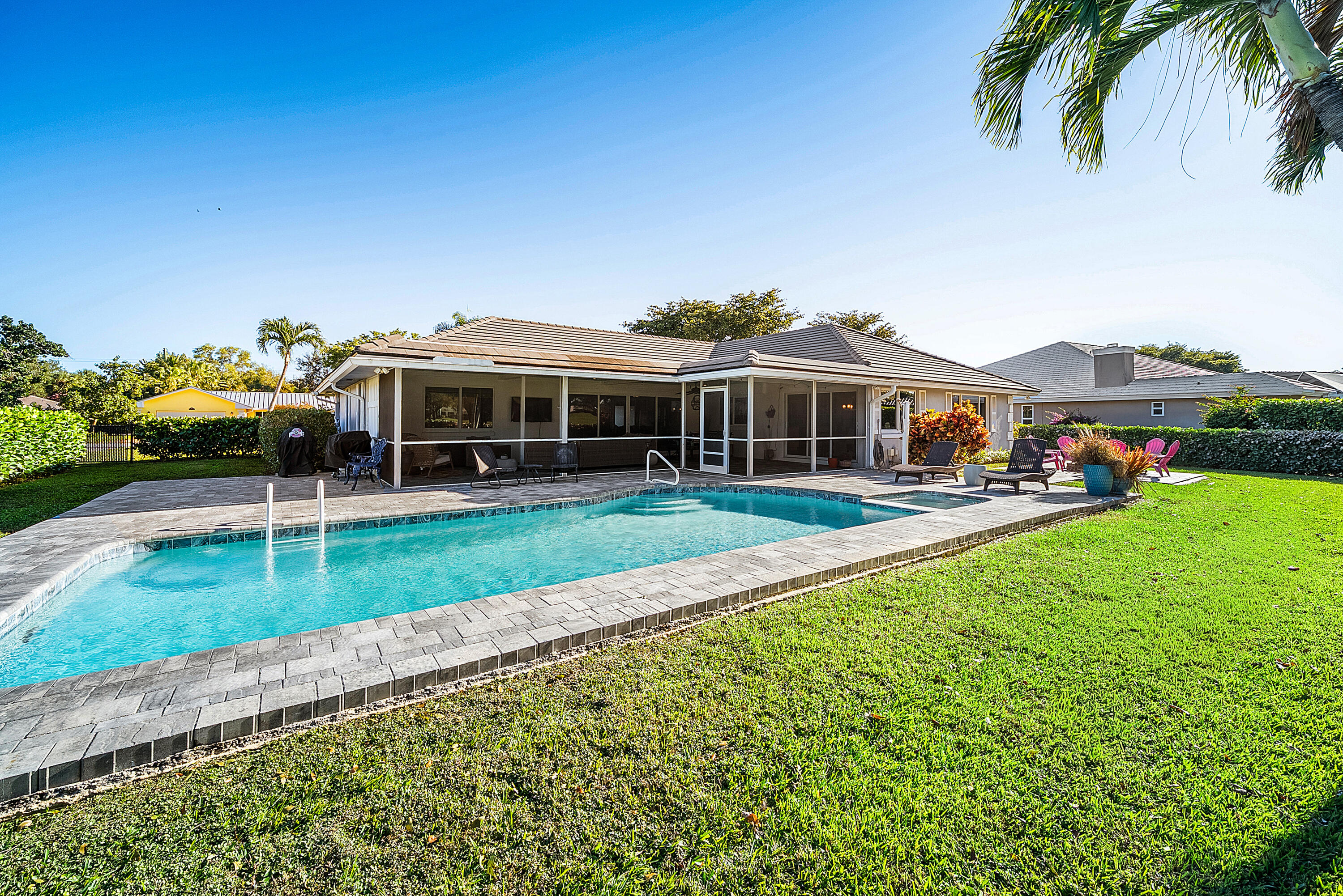 ATLANTIS - Residential