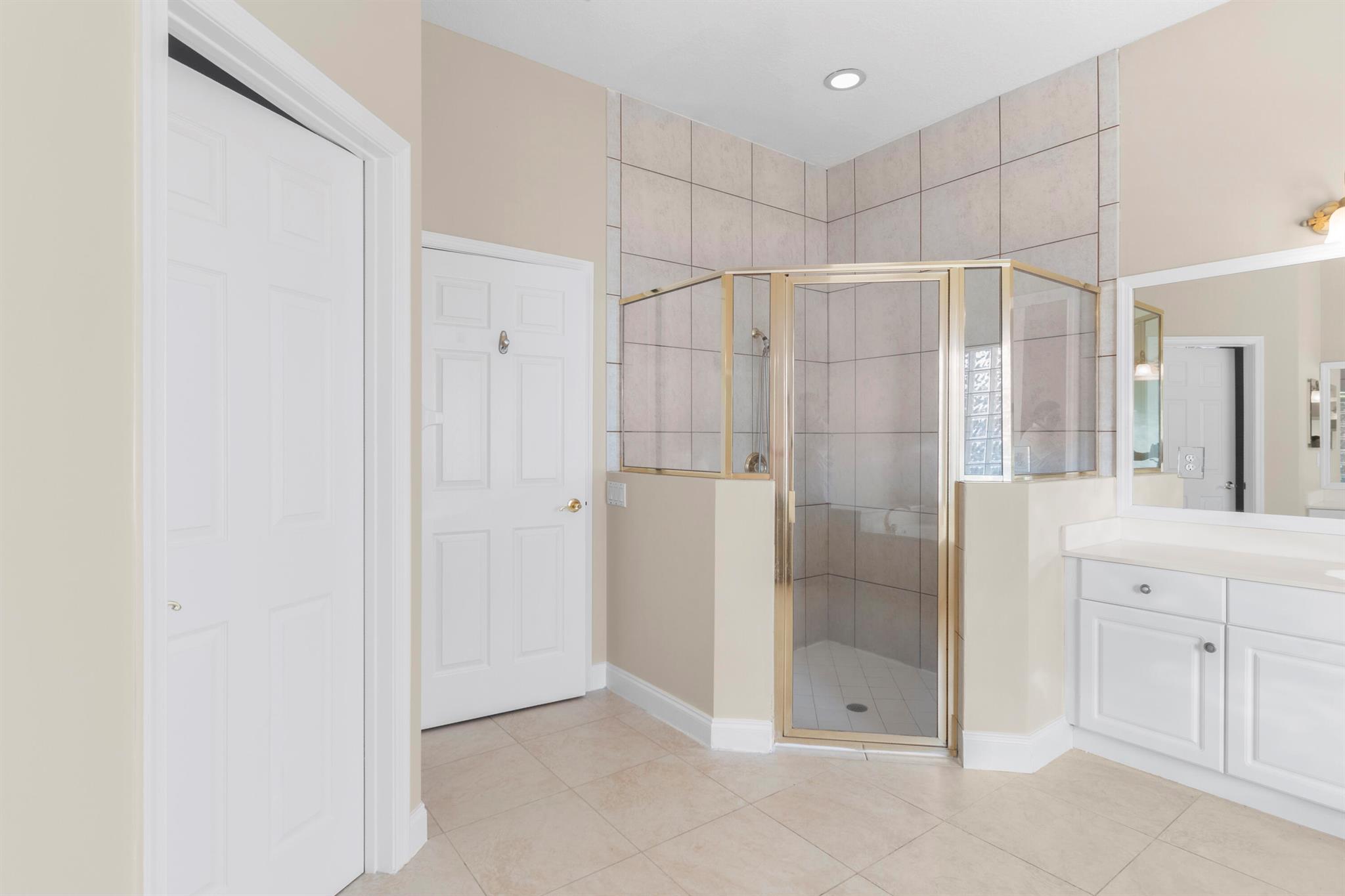 BOYNTON WATERS WEST 1 - Residential Lease