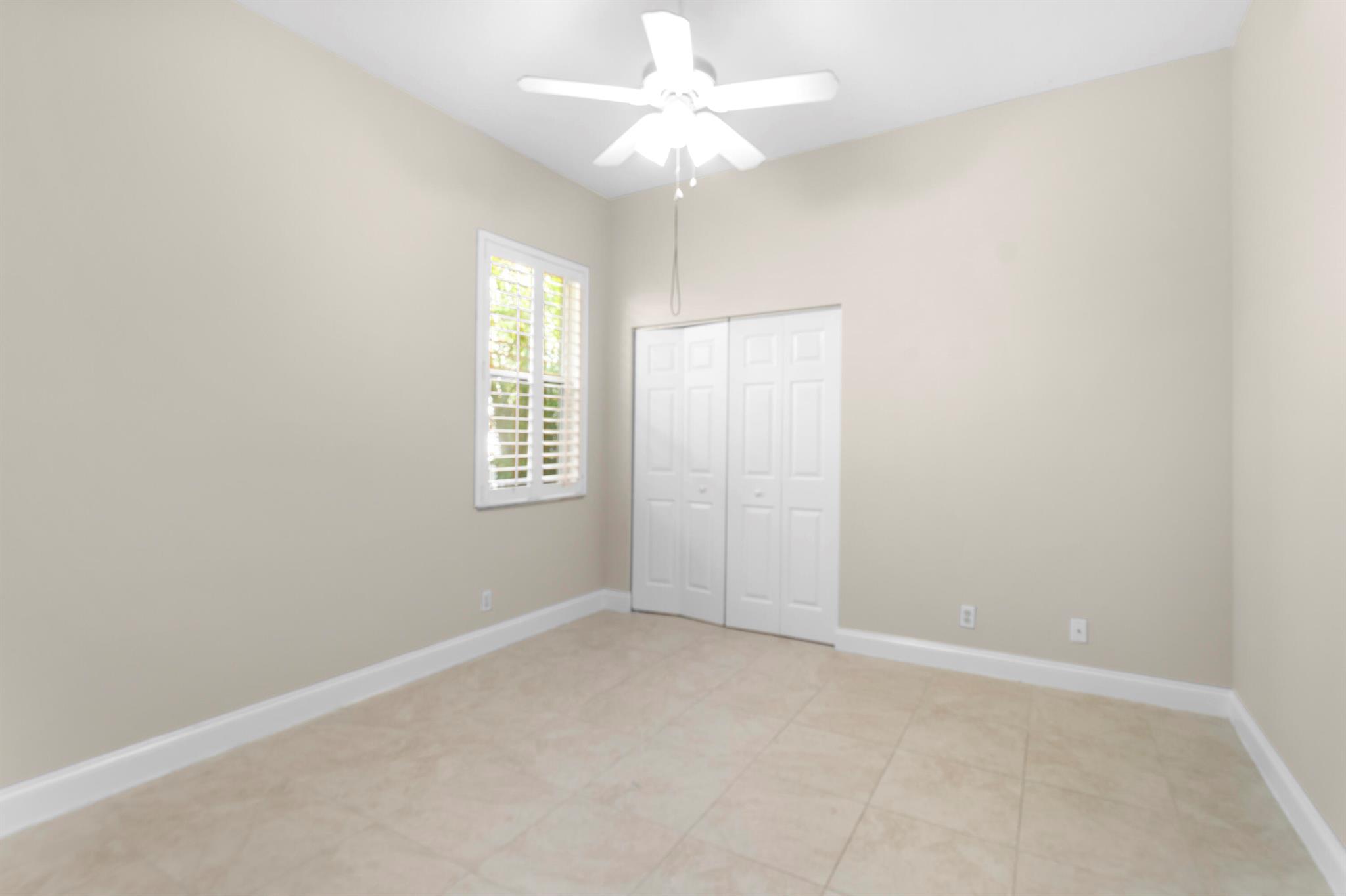 BOYNTON WATERS WEST 1 - Residential Lease