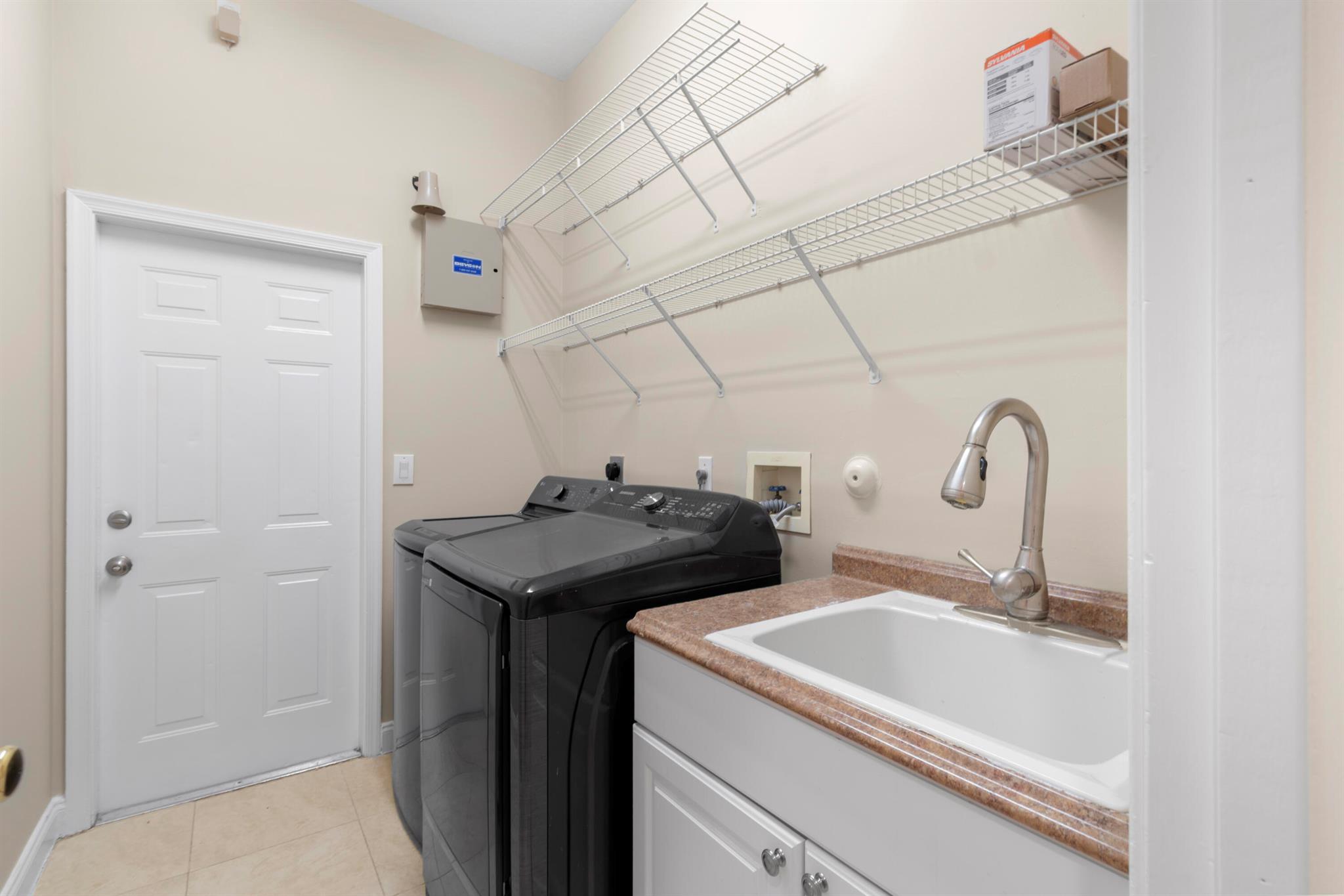 BOYNTON WATERS WEST 1 - Residential Lease