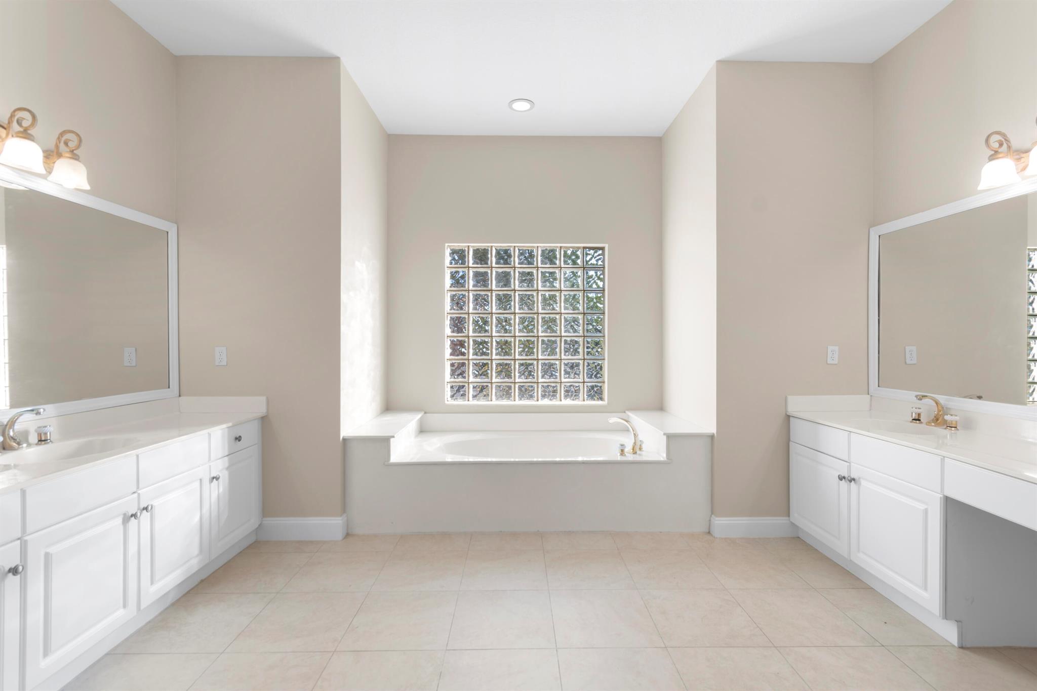 BOYNTON WATERS WEST 1 - Residential Lease