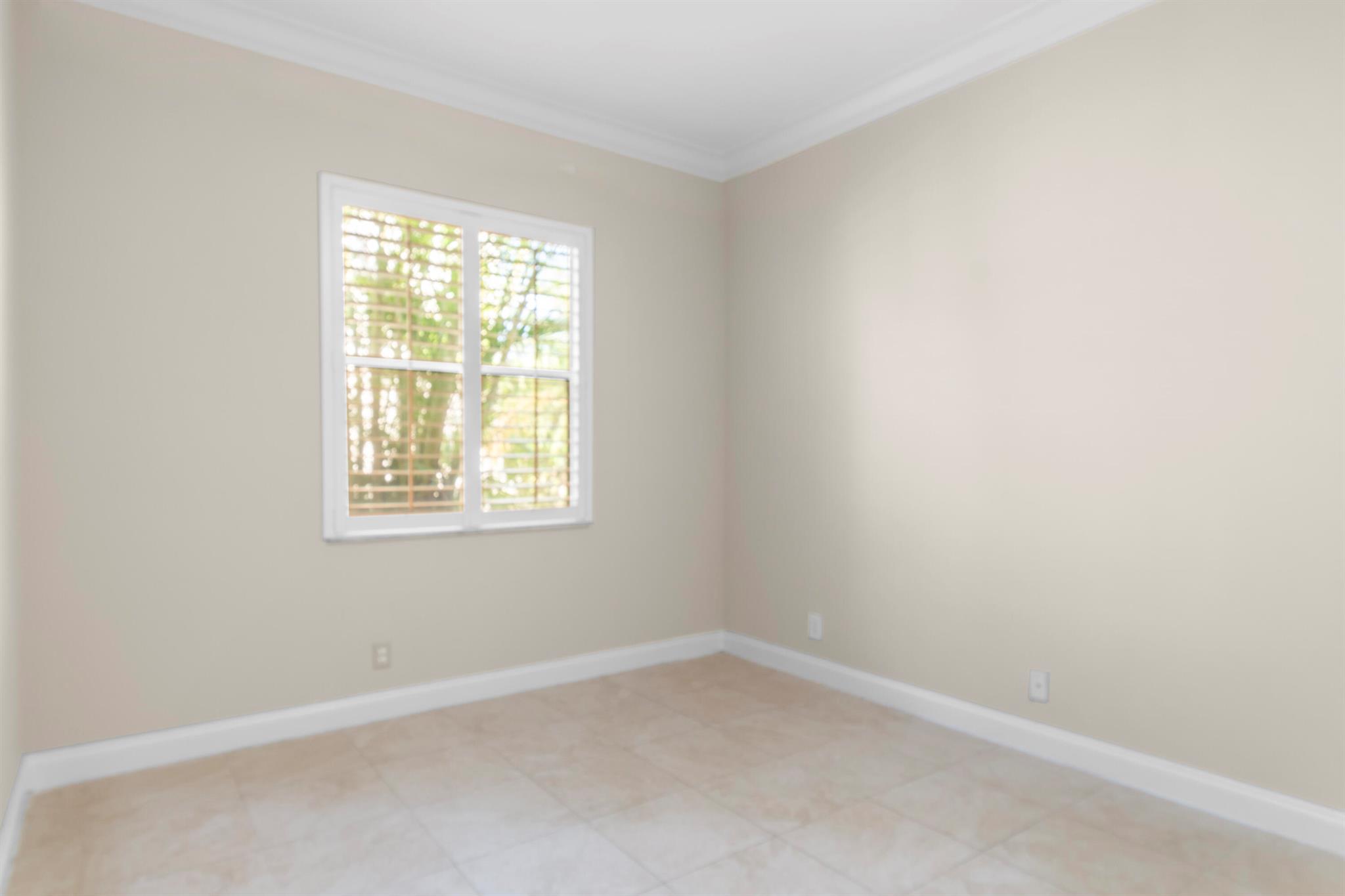 BOYNTON WATERS WEST 1 - Residential Lease