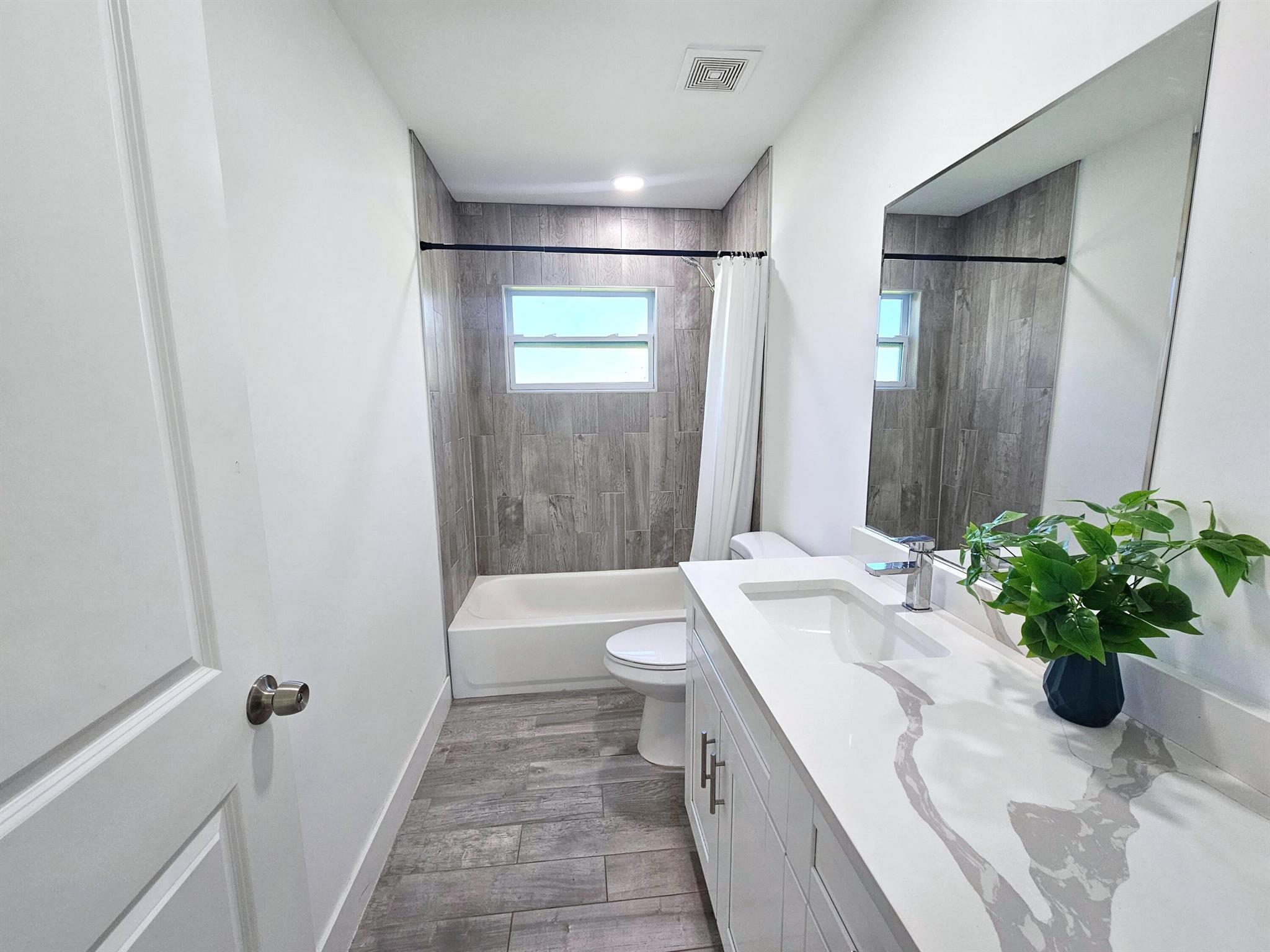 Okeechobee Park - Residential Lease