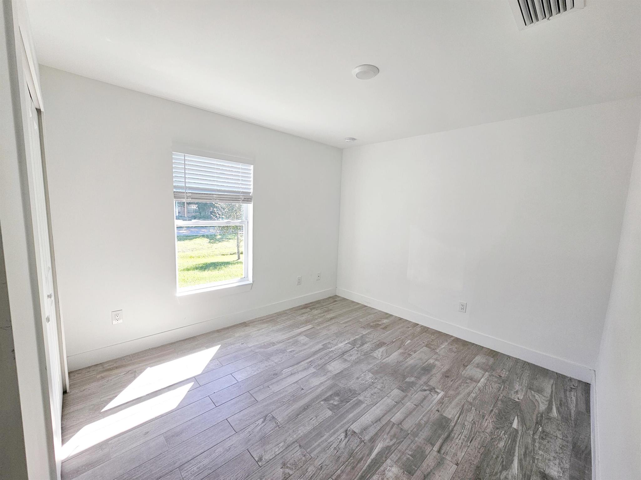 Okeechobee Park - Residential Lease