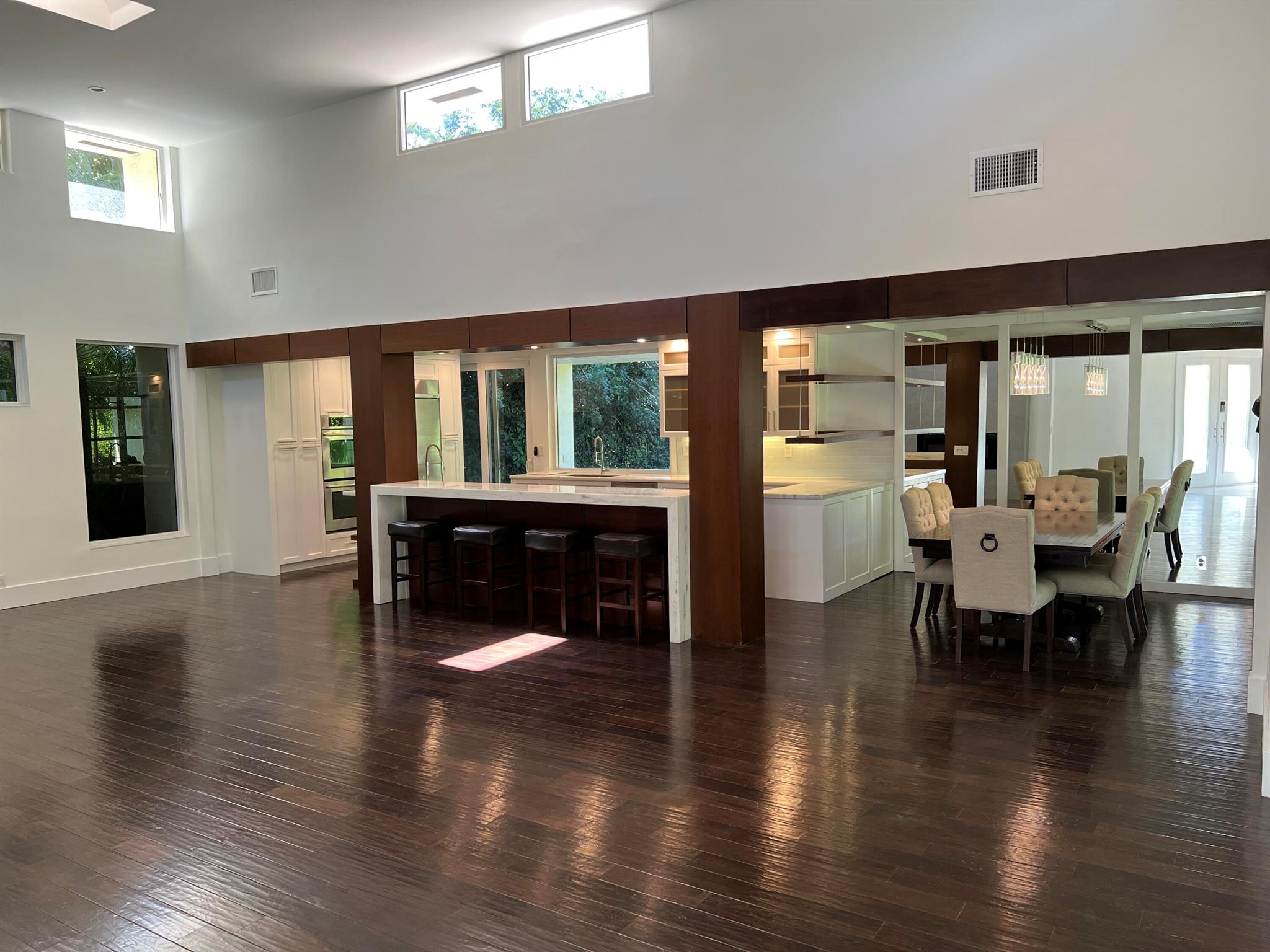 ESTANCIA II OF VIA VERDE - Residential Lease