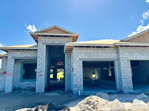 A home in Port St Lucie