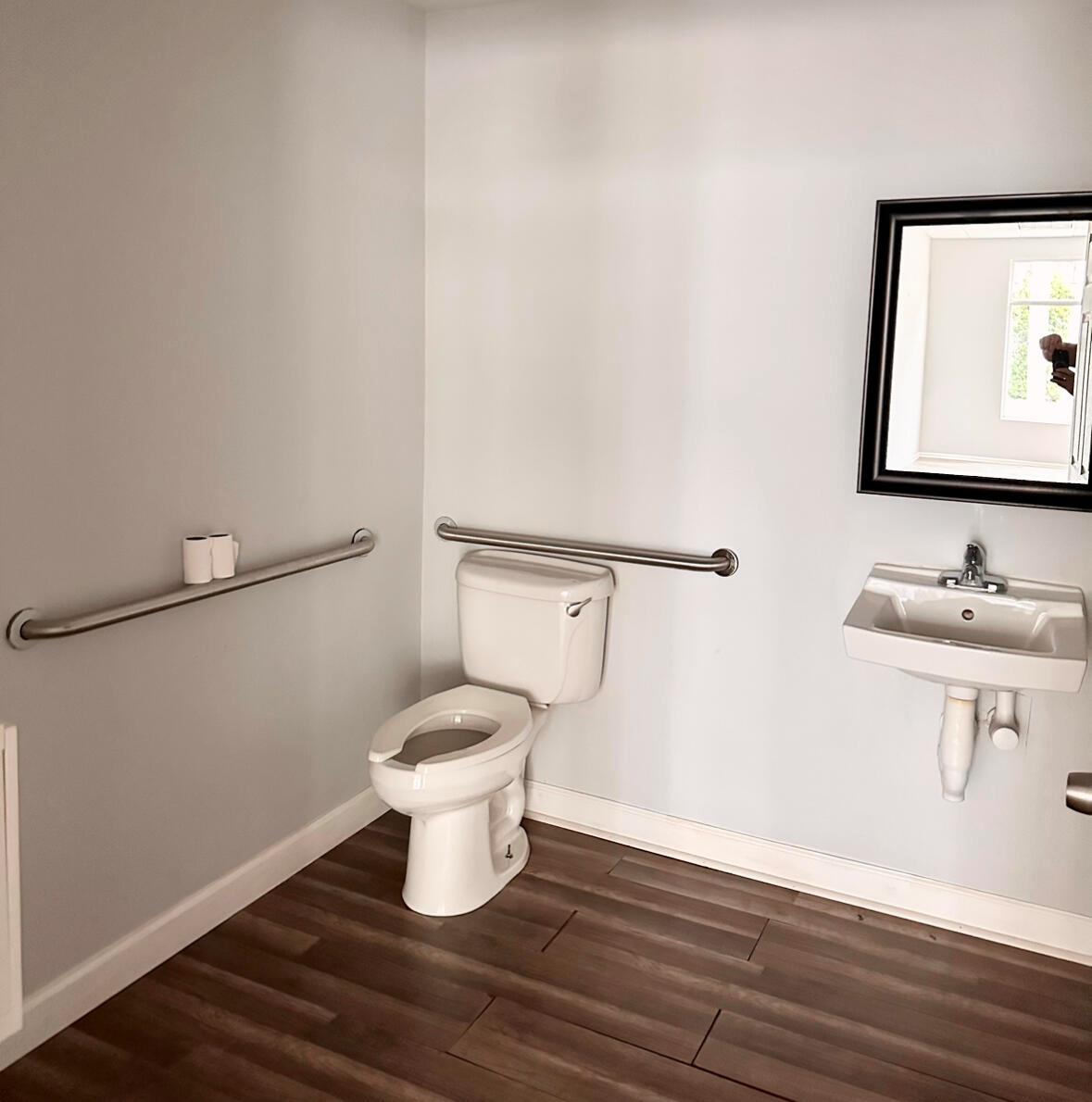 DELRAY TOWN OF - Commercial Lease