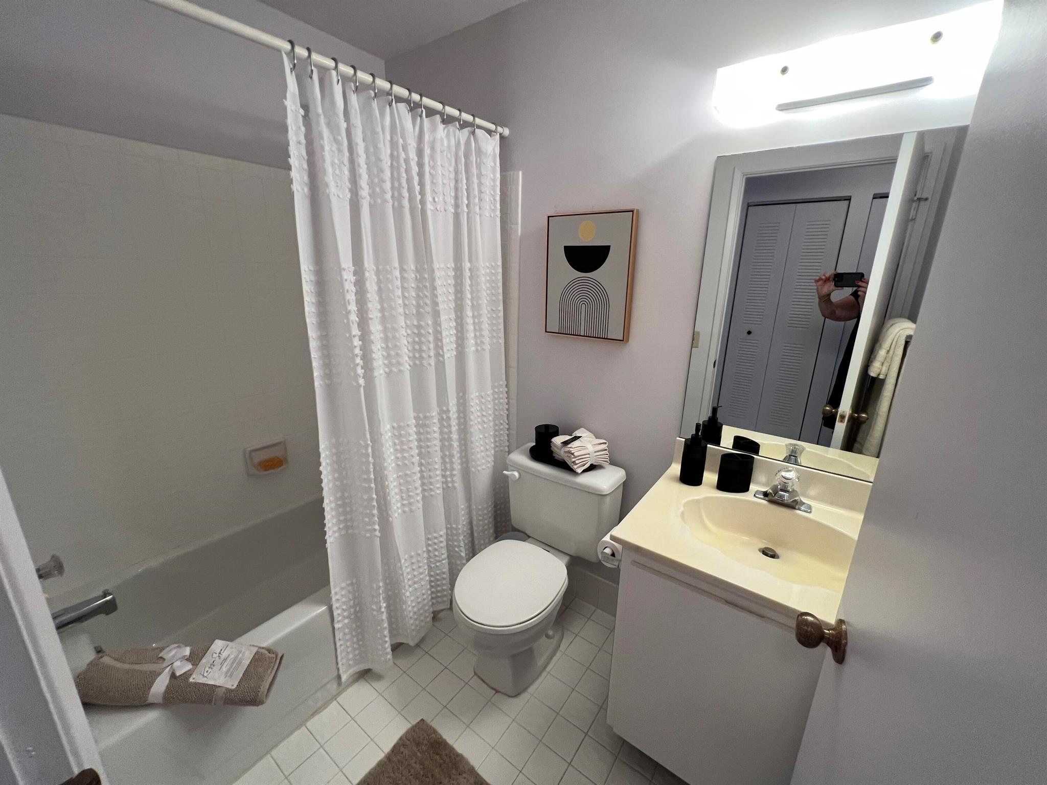 WHISPER WALK /PARKLANE - Residential Lease