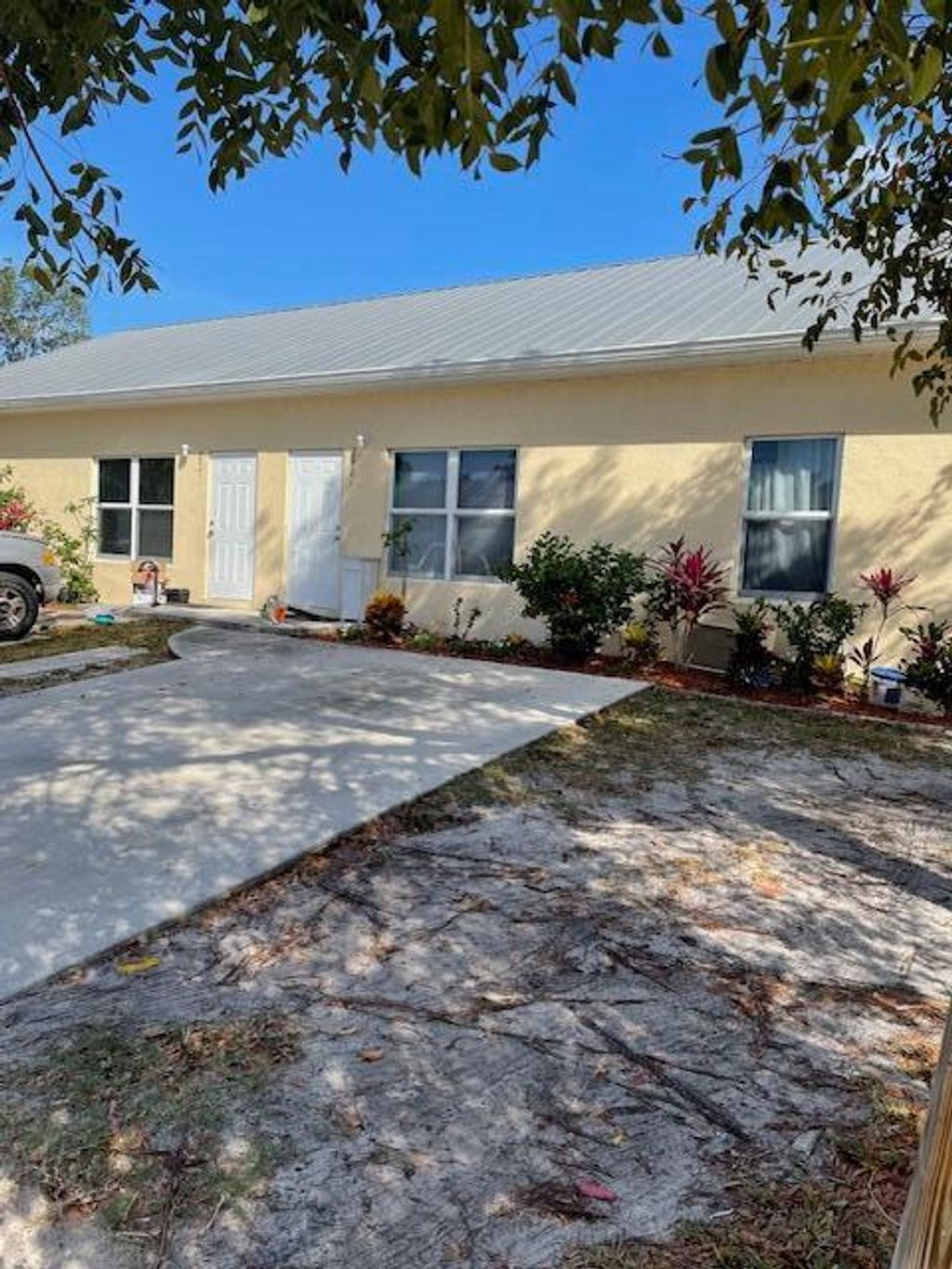 Photo of 2981 SE Fairmont Street, Stuart, FL 34997 (MLS # R10978082)