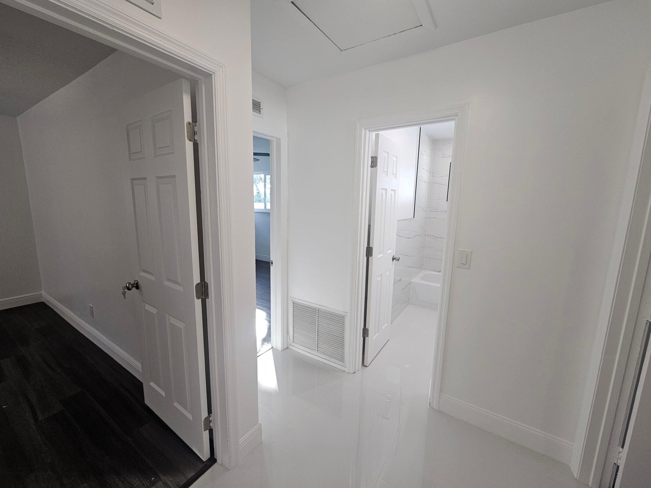 Hollywood Hills - Residential