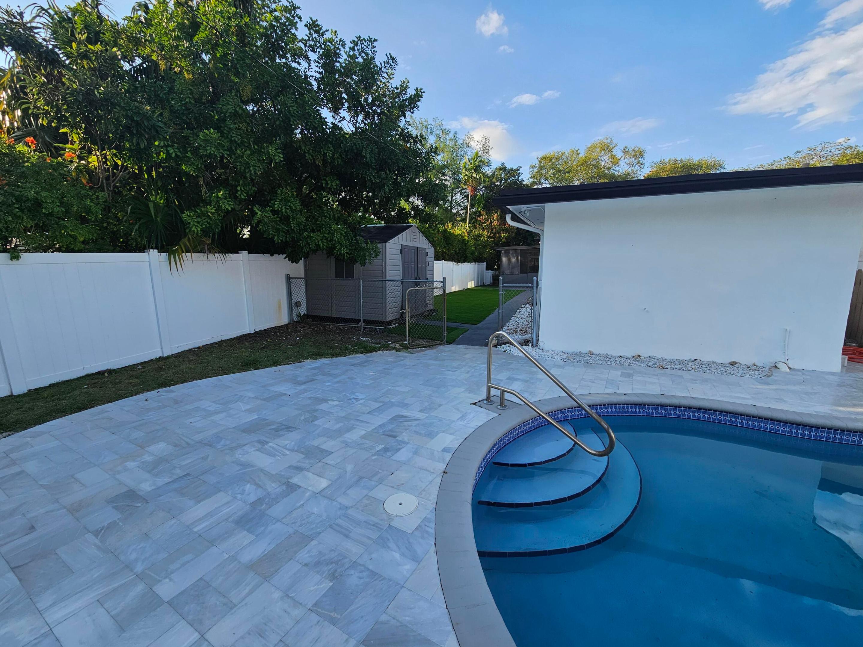 Hollywood Hills - Residential