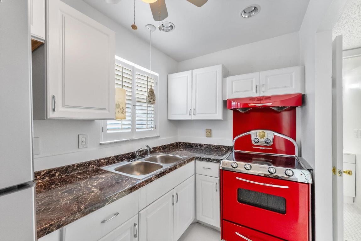 GOLDEN LAKES VILLAGE CONDO 1 THRU 13-A - Residential