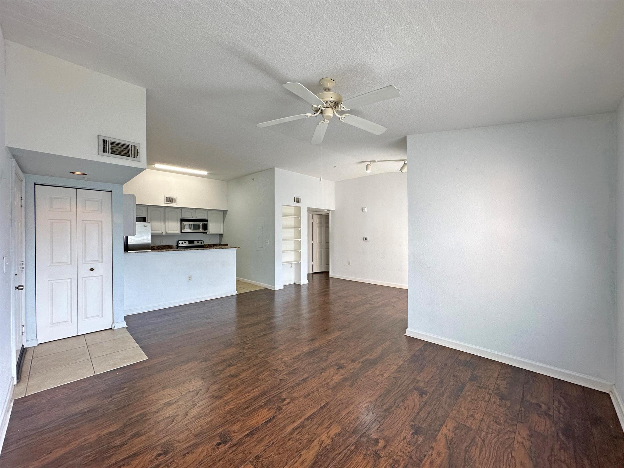 THE CLUB AT ST LUCIE WEST - Residential Lease