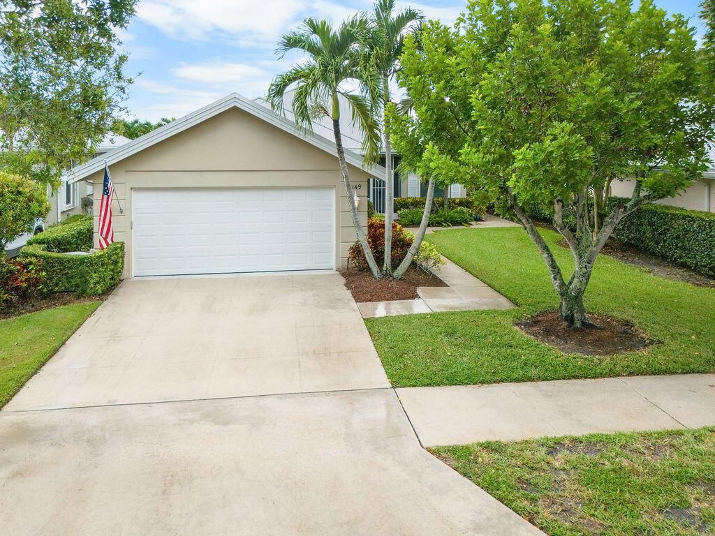 Photo of 2149 SW Mayflower Drive, Palm City, FL 34990 (MLS # R11115926)