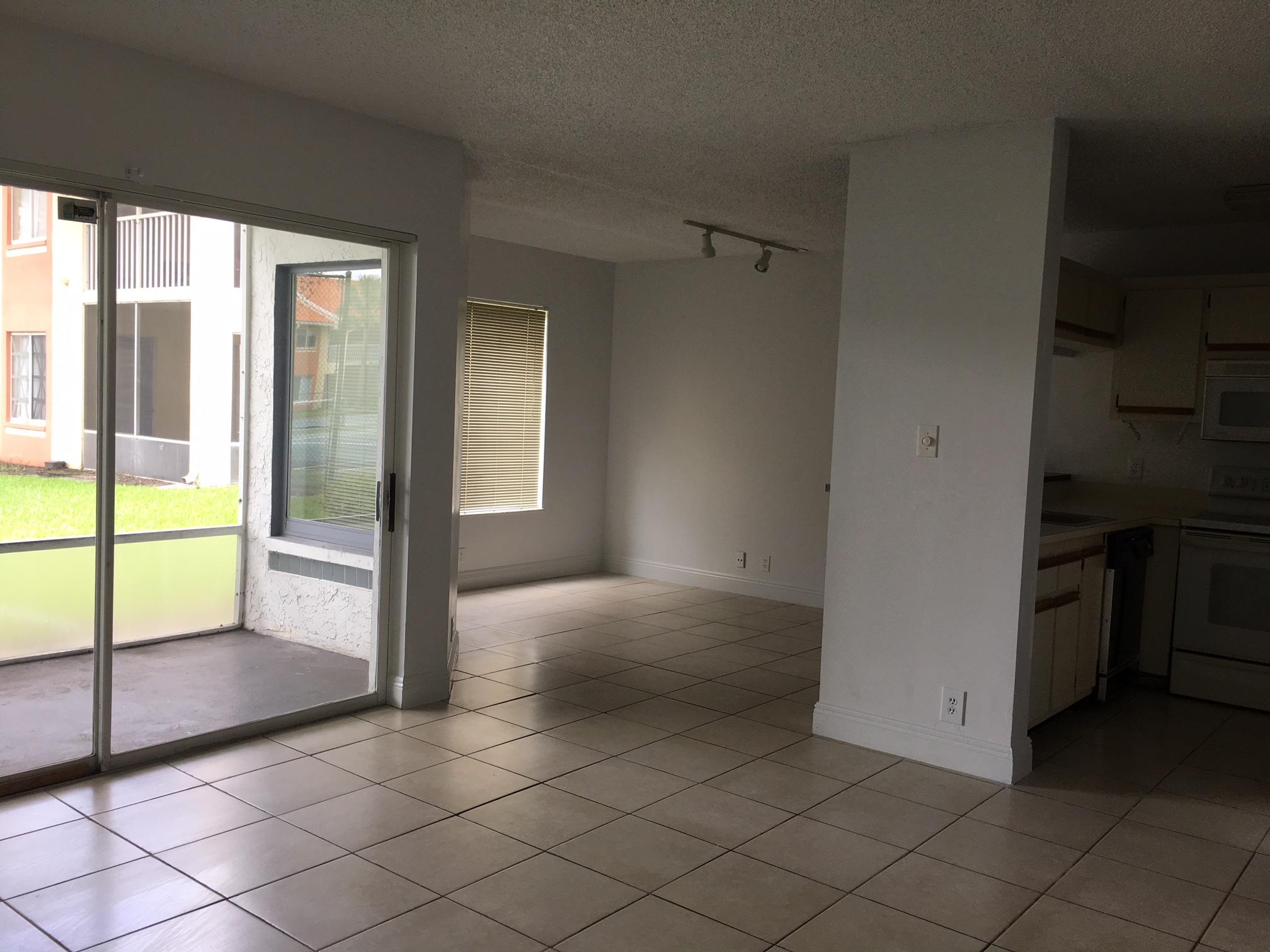 PARADISE COVE AT PALM BEACH LAKES CONDO - Residential Lease