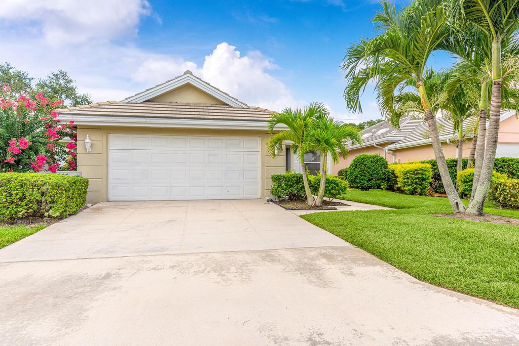 Photo of 1560 NW Amherst Drive, Port Saint Lucie, FL 34986 (MLS # R11002690)