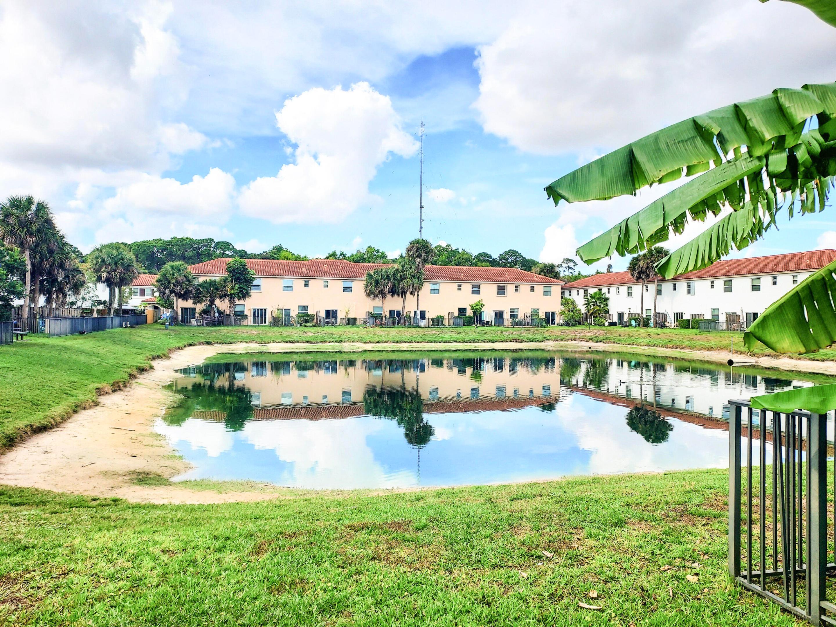 CHARLESTON COMMONS 2 - Residential