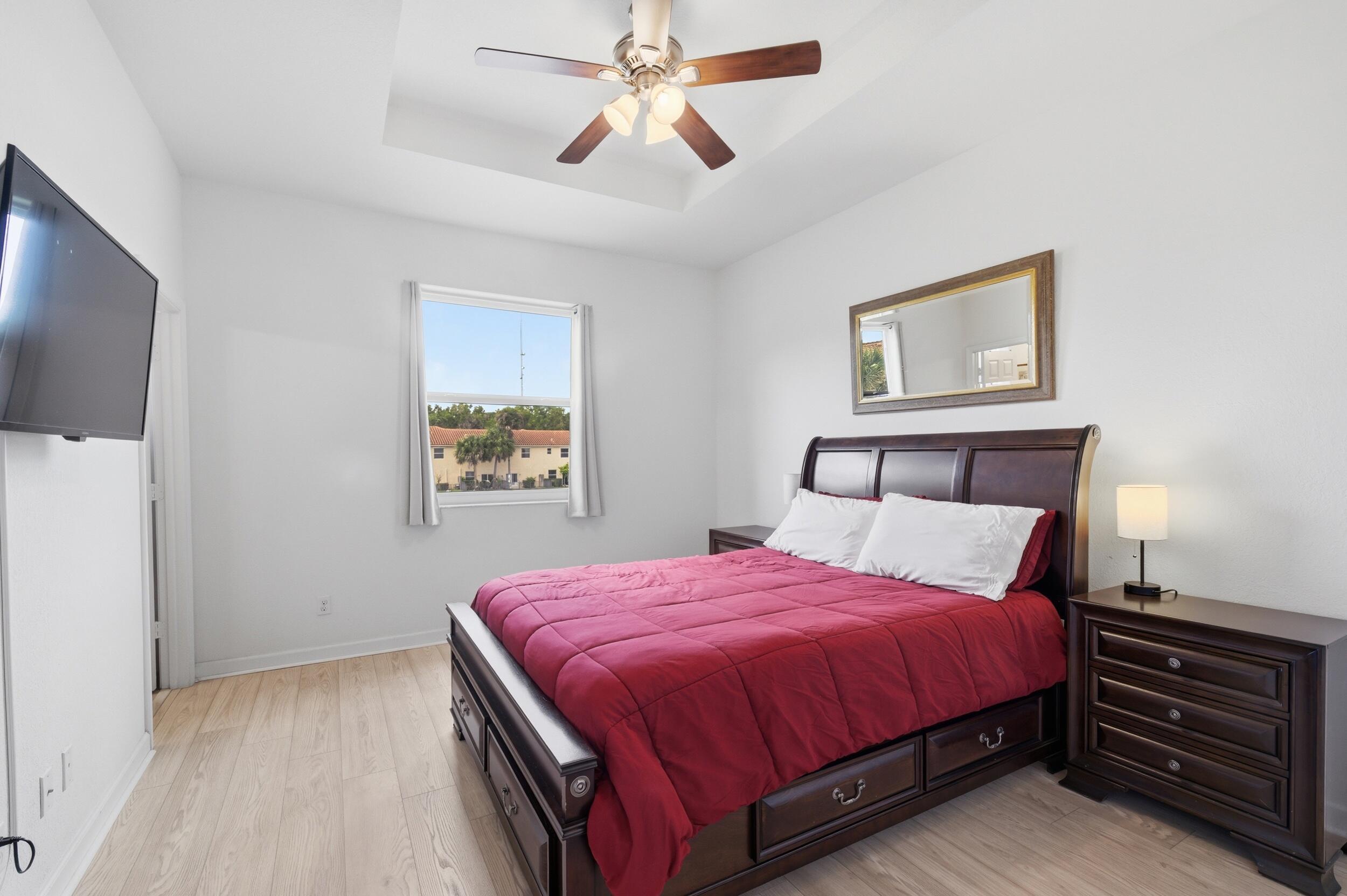 CHARLESTON COMMONS 2 - Residential