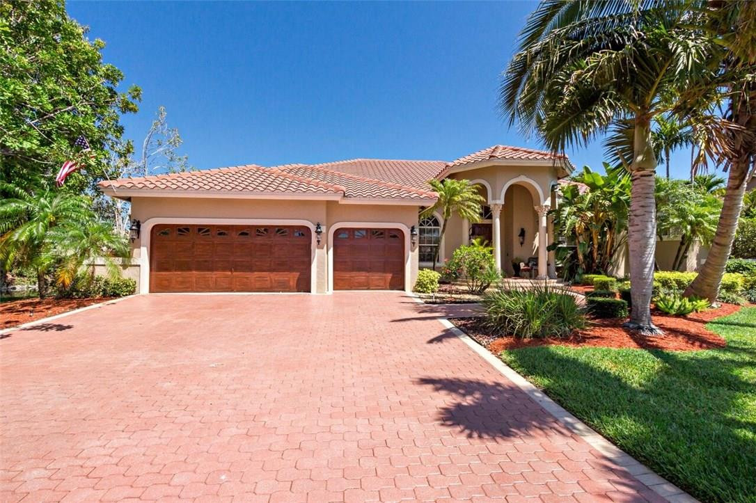 Eagle Trace / FAIRWAYS - Residential