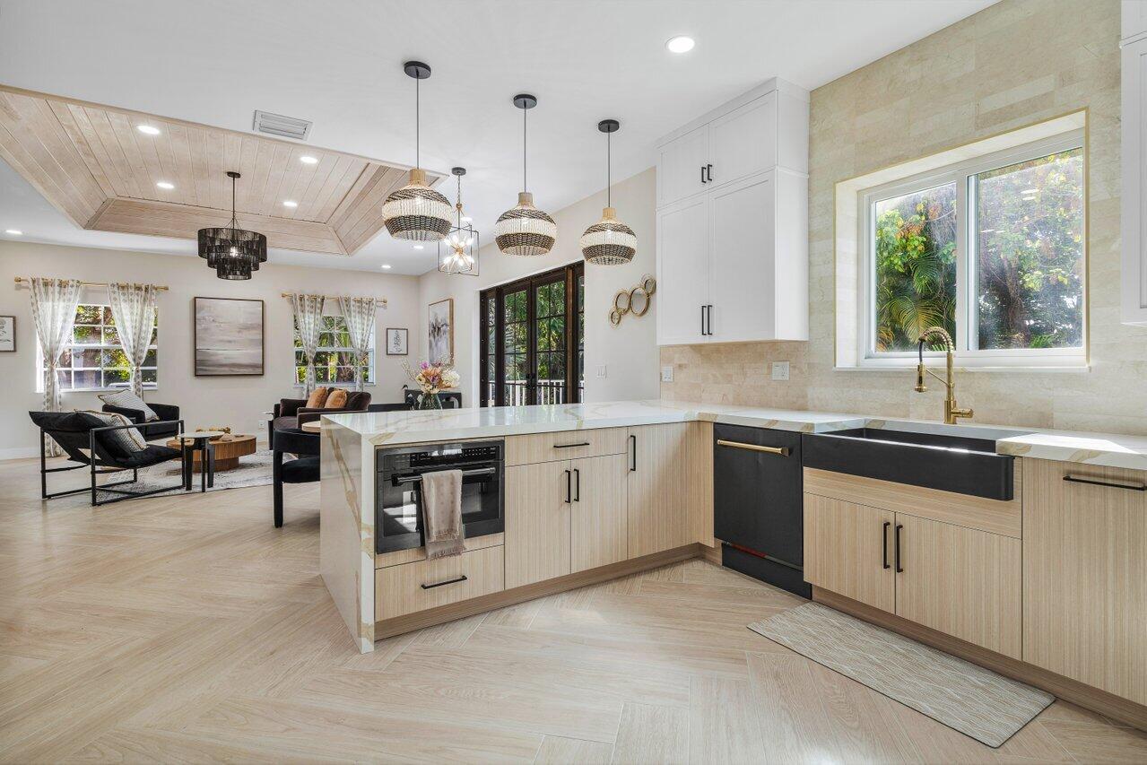 TROPIC ISLE IN - Residential Lease