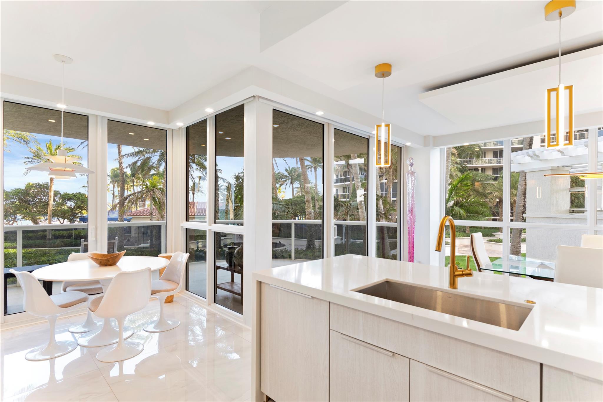 3200 N Ocean Blvd C-408, Fort Lauderdale, FL, 33308/$2,900,000 1 3200 N Ocean Blvd C-408