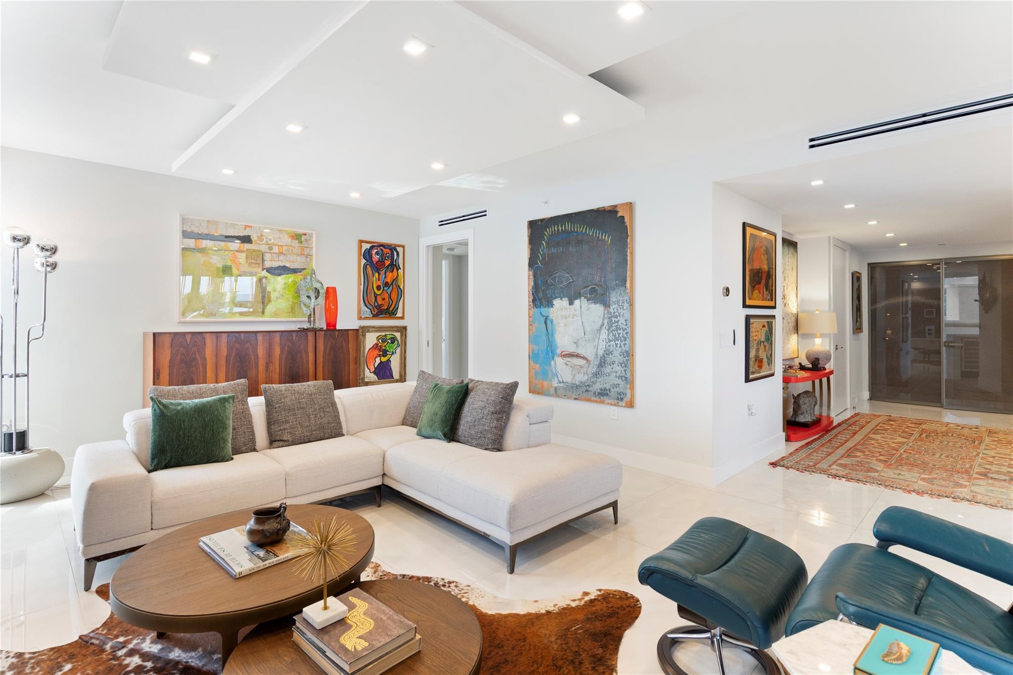 3200 N Ocean Blvd C-408, Fort Lauderdale, FL, 33308/$2,900,000 4 3200 N Ocean Blvd C-408