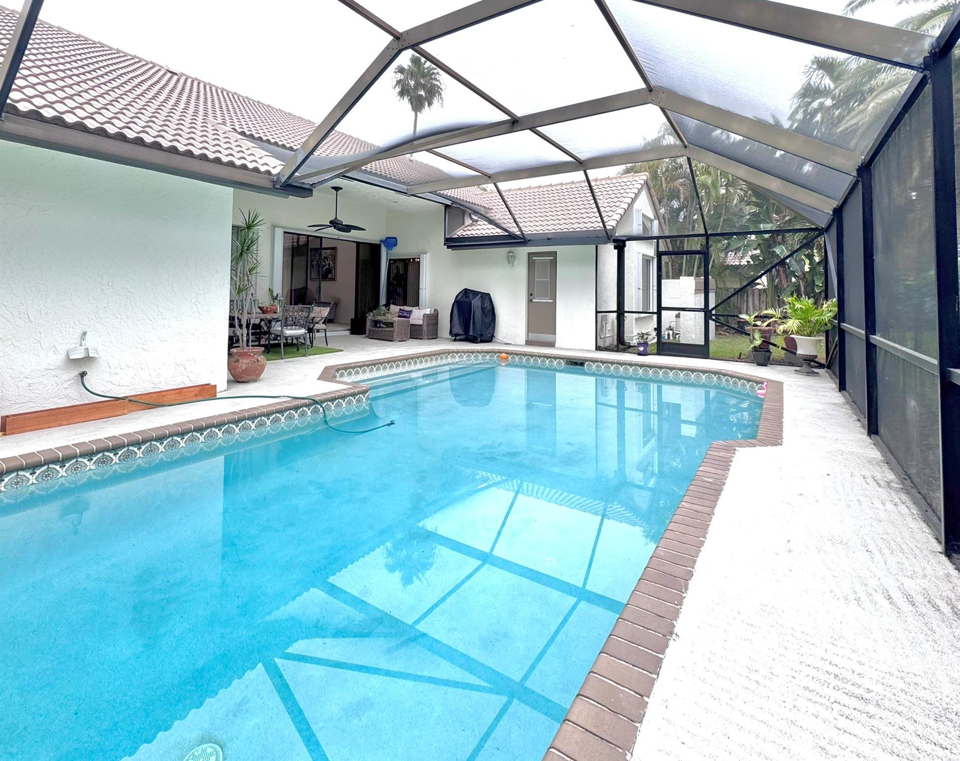 Woodmont Tr 64 95-40 B - Residential