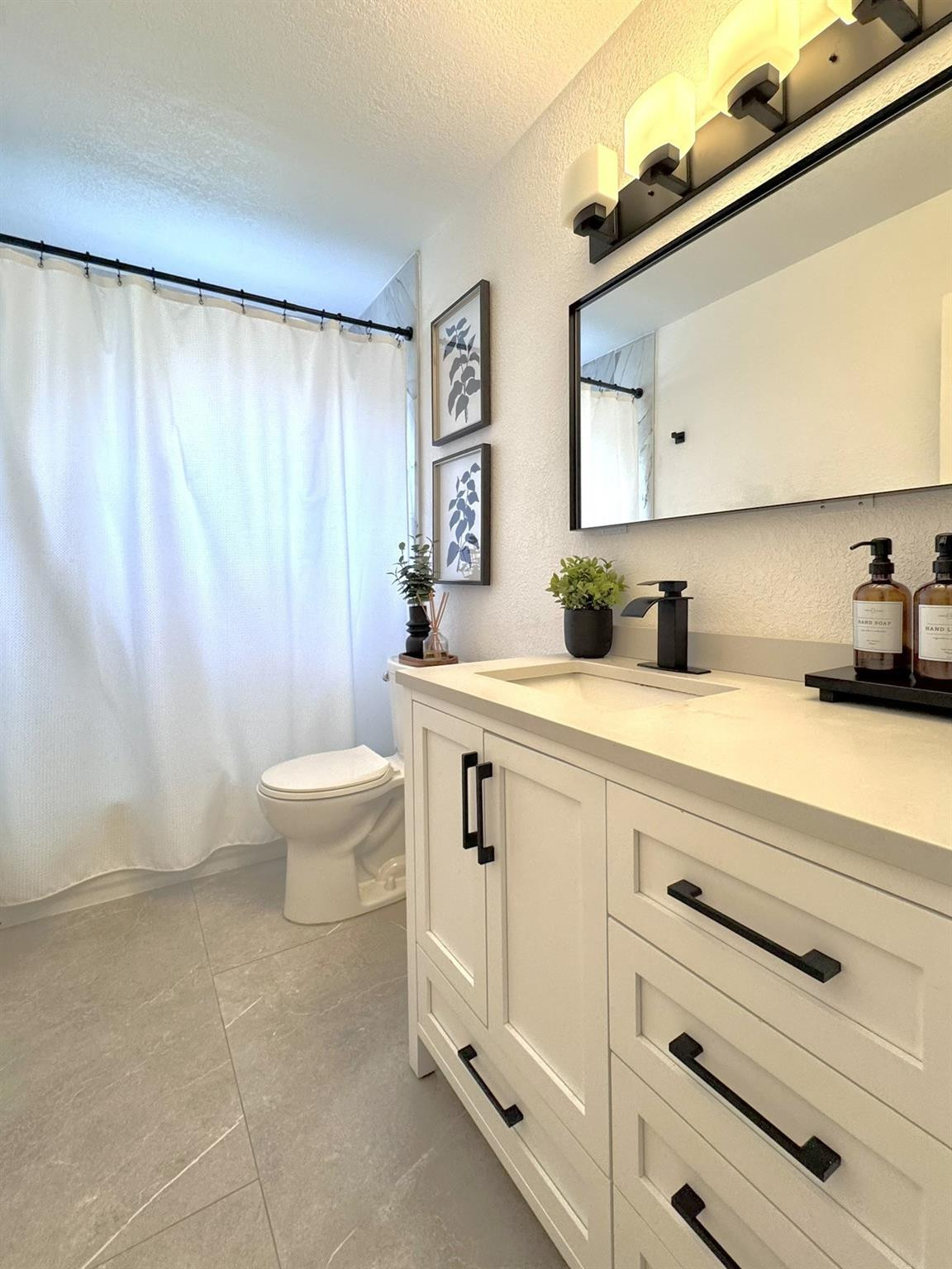 Woodmont Tr 64 95-40 B - Residential