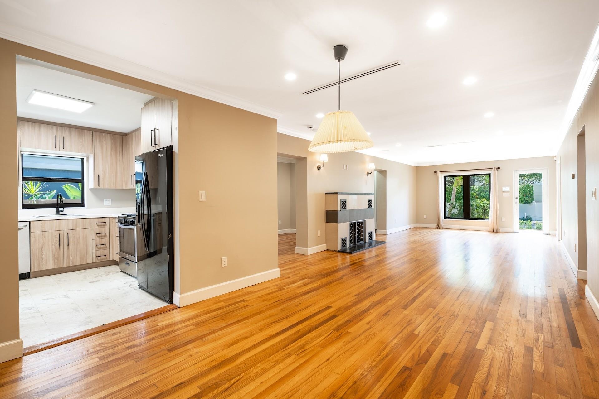 Oak Ridge Amd 10-48 B - Residential Lease