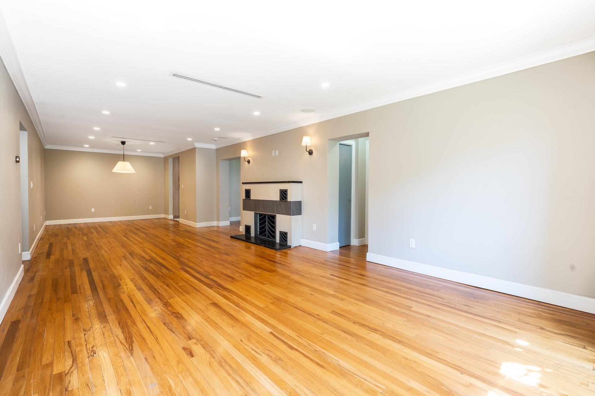 Oak Ridge Amd 10-48 B - Residential Lease