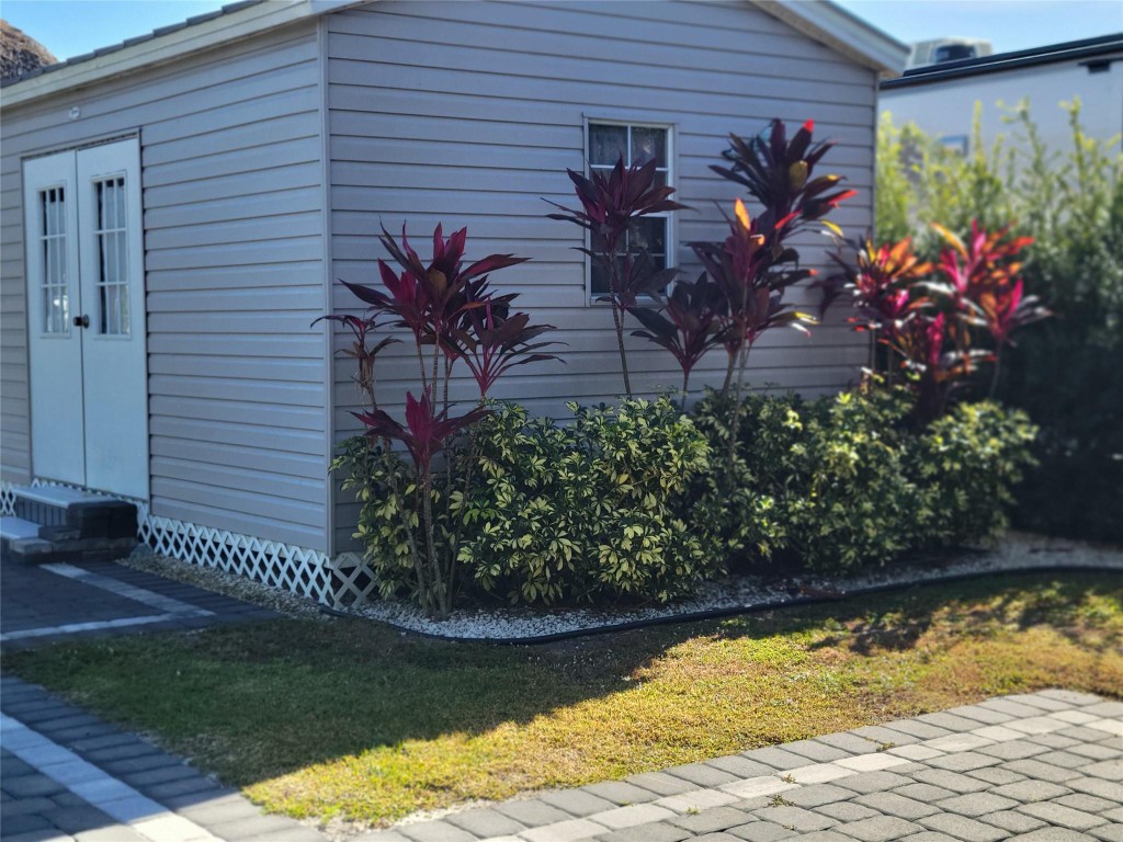 Silver Palms Rv Resort - Land