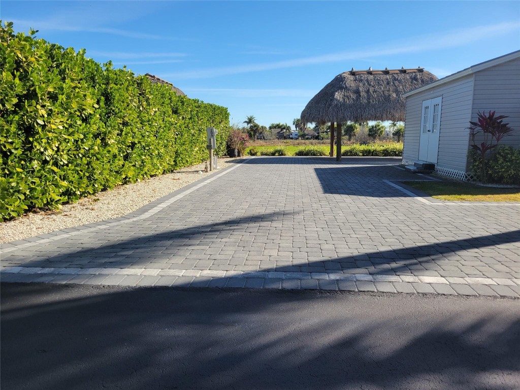 Silver Palms Rv Resort - Land