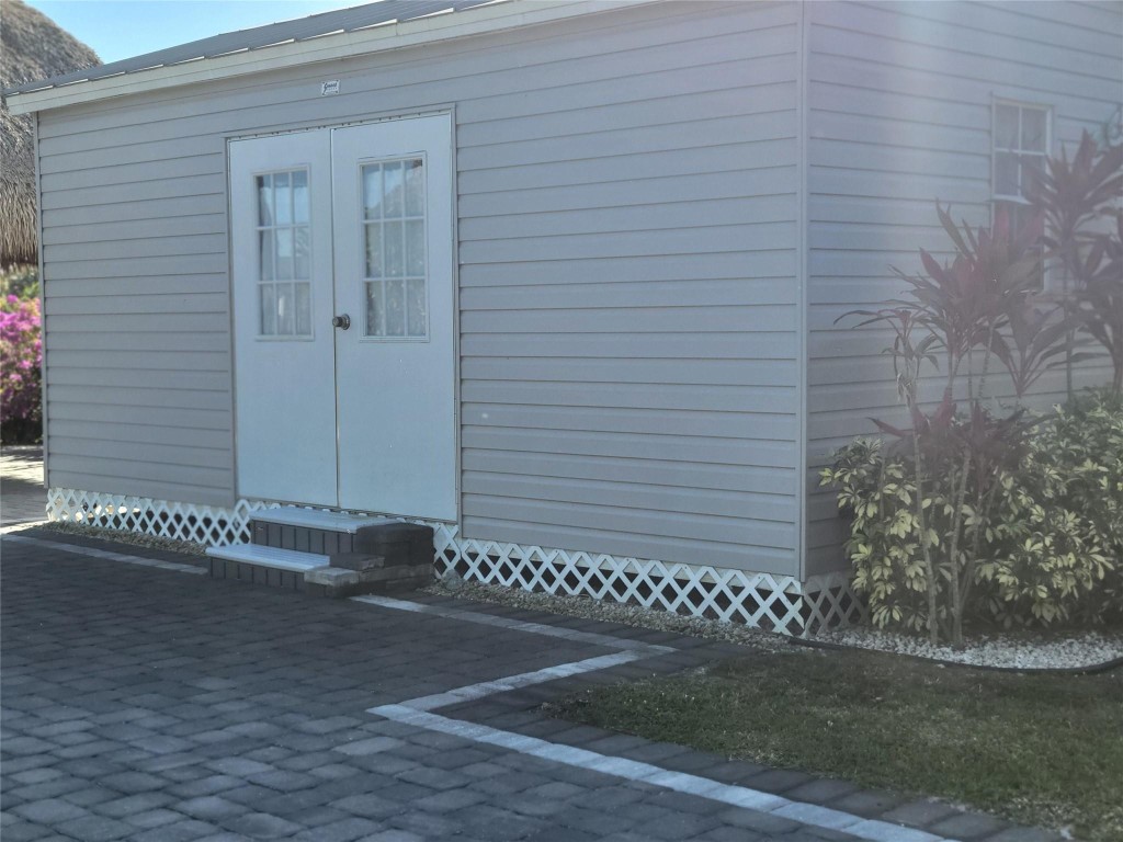 Silver Palms Rv Resort - Land