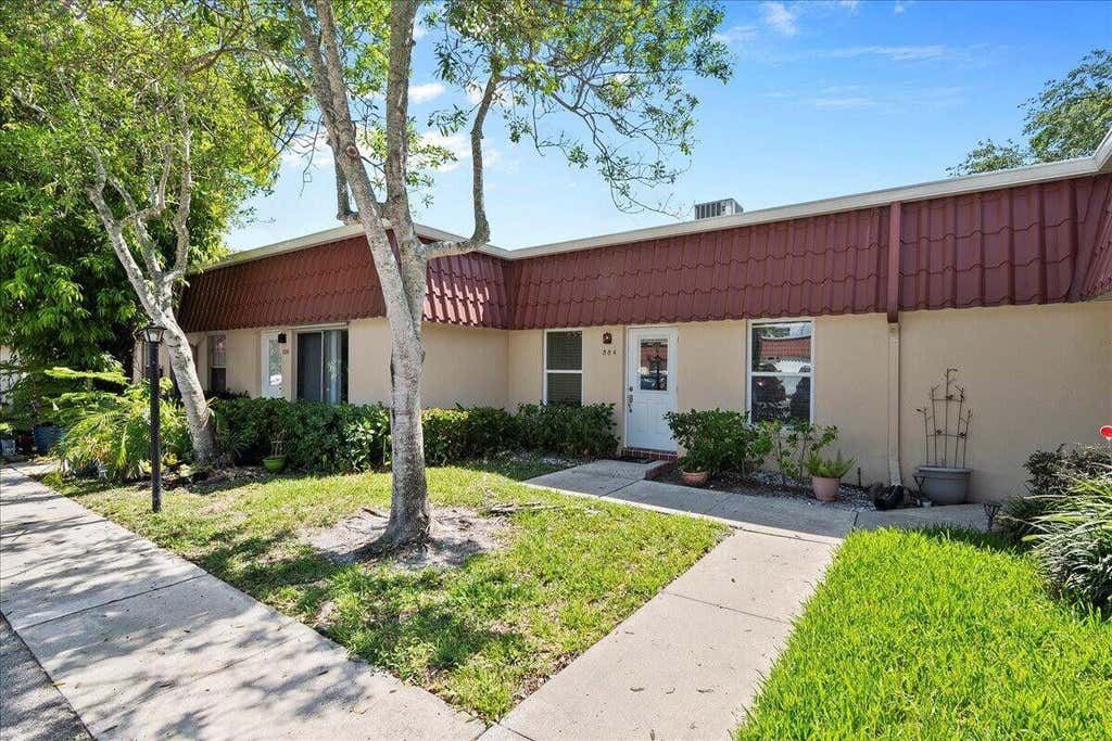 Photo of 884 Worcester Lane, Lake Worth, FL 33467 (MLS # R11153372)