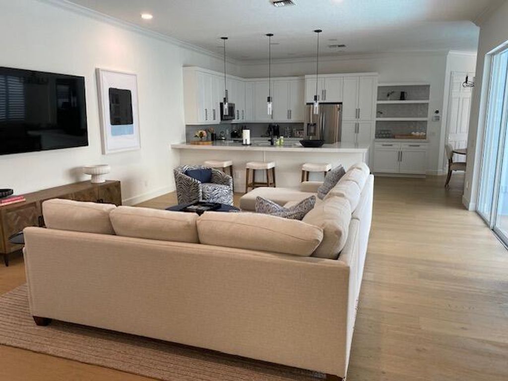 Photo of 119 New Haven Boulevard, Jupiter, FL 33458 (MLS # R10937117)